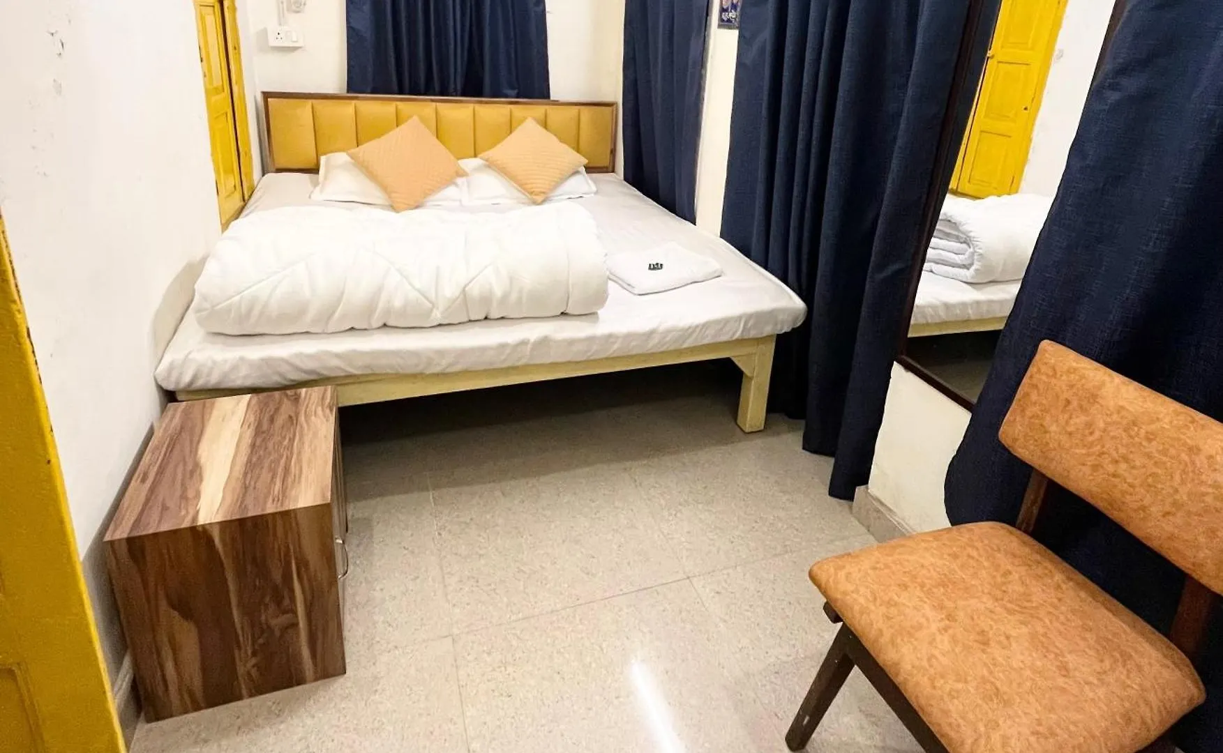 Kailash Heritage Homestay Varanasi
